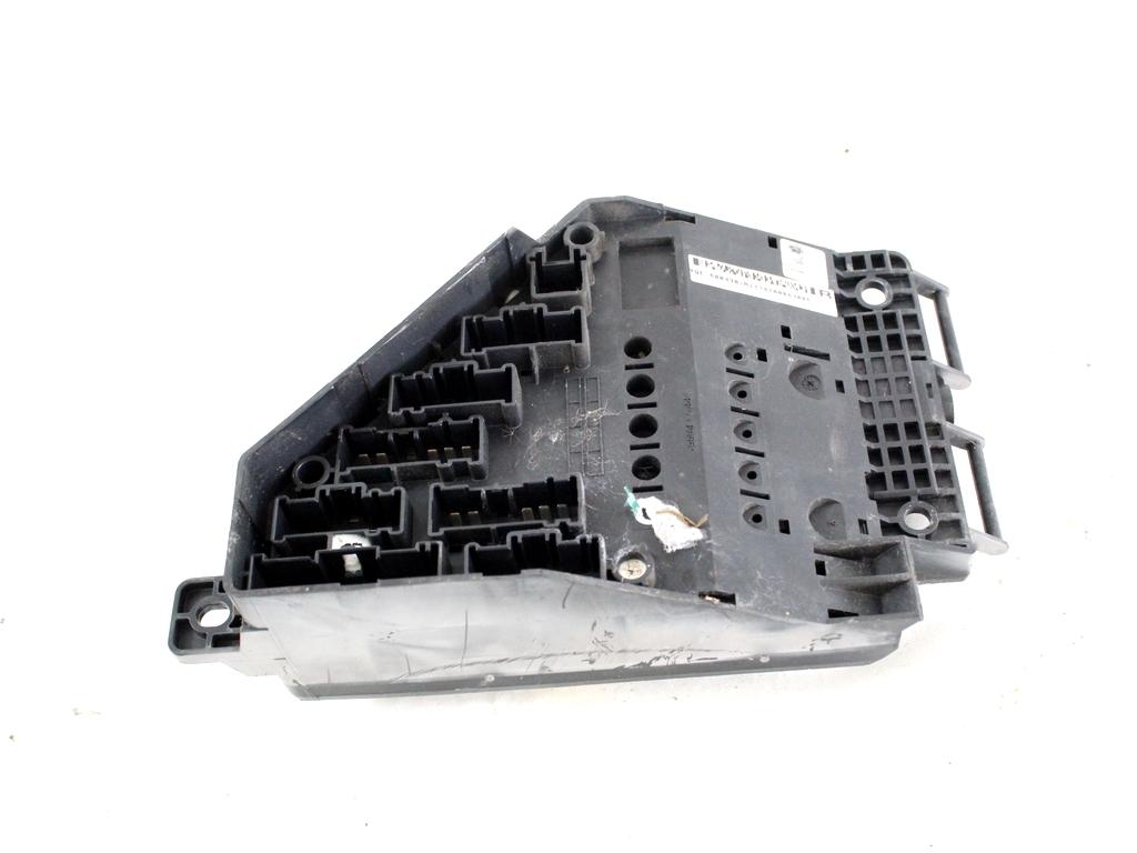 VAROVALKE/RELE' OEM N. YQE500330 ORIGINAL REZERVNI DEL LAND ROVER FREELANDER L314 R 3/5 PORTE (2000 - 2006) DIESEL LETNIK 2006