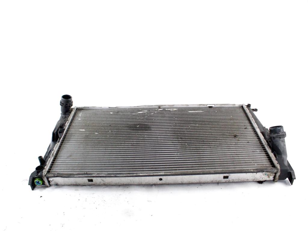 RADIATOR VODE OEM N. 7788903 ORIGINAL REZERVNI DEL BMW SERIE 1 BER/COUPE/CABRIO E81/E82/E87/E88 (2003 - 2007) DIESEL LETNIK 2006