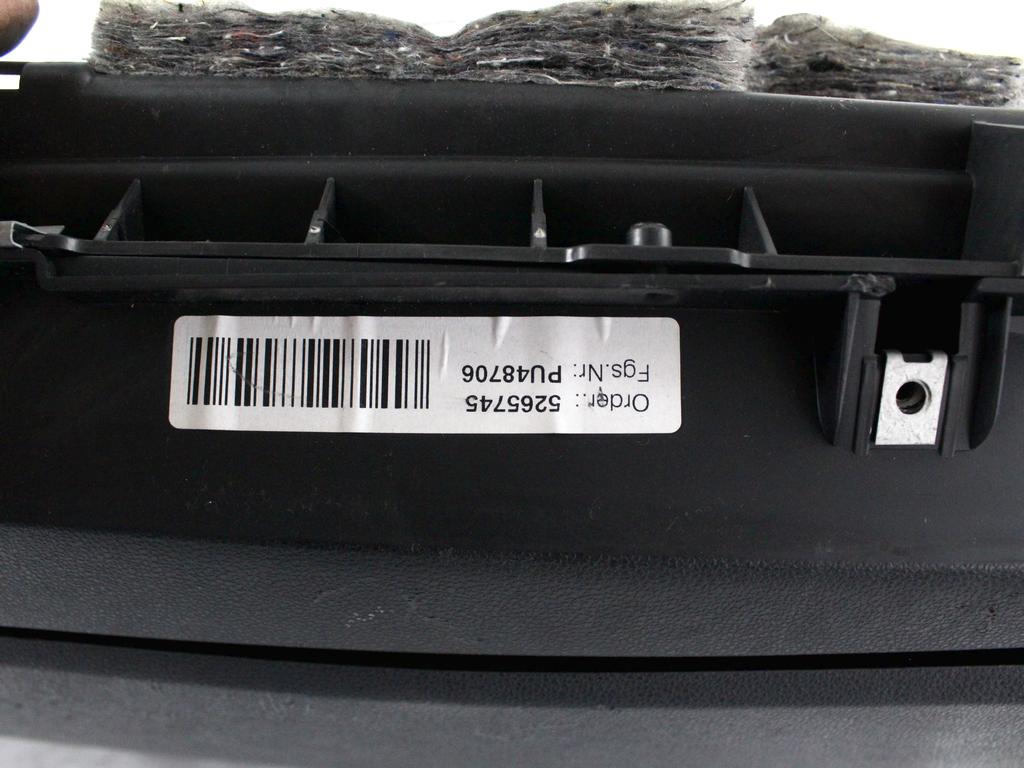 PREDAL ZA DOKUMENTE OEM N. 7124554 ORIGINAL REZERVNI DEL BMW SERIE 1 BER/COUPE/CABRIO E81/E82/E87/E88 (2003 - 2007) DIESEL LETNIK 2006