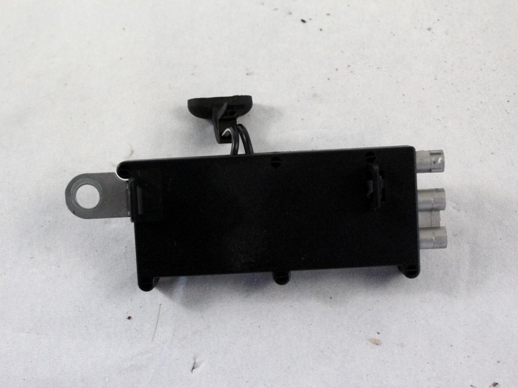 OJACEVALEC / ANTENA OEM N. 8673493 ORIGINAL REZERVNI DEL VOLVO V50 545 (2004 - 05/2007) DIESEL LETNIK 2004