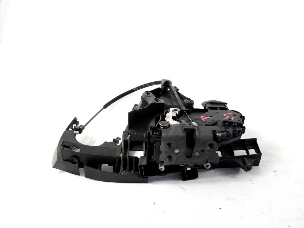 CENTRALNO ZAKLEPANJE PREDNIH LEVIH VRAT OEM N. 30699441 ORIGINAL REZERVNI DEL VOLVO V50 545 (2004 - 05/2007) DIESEL LETNIK 2004