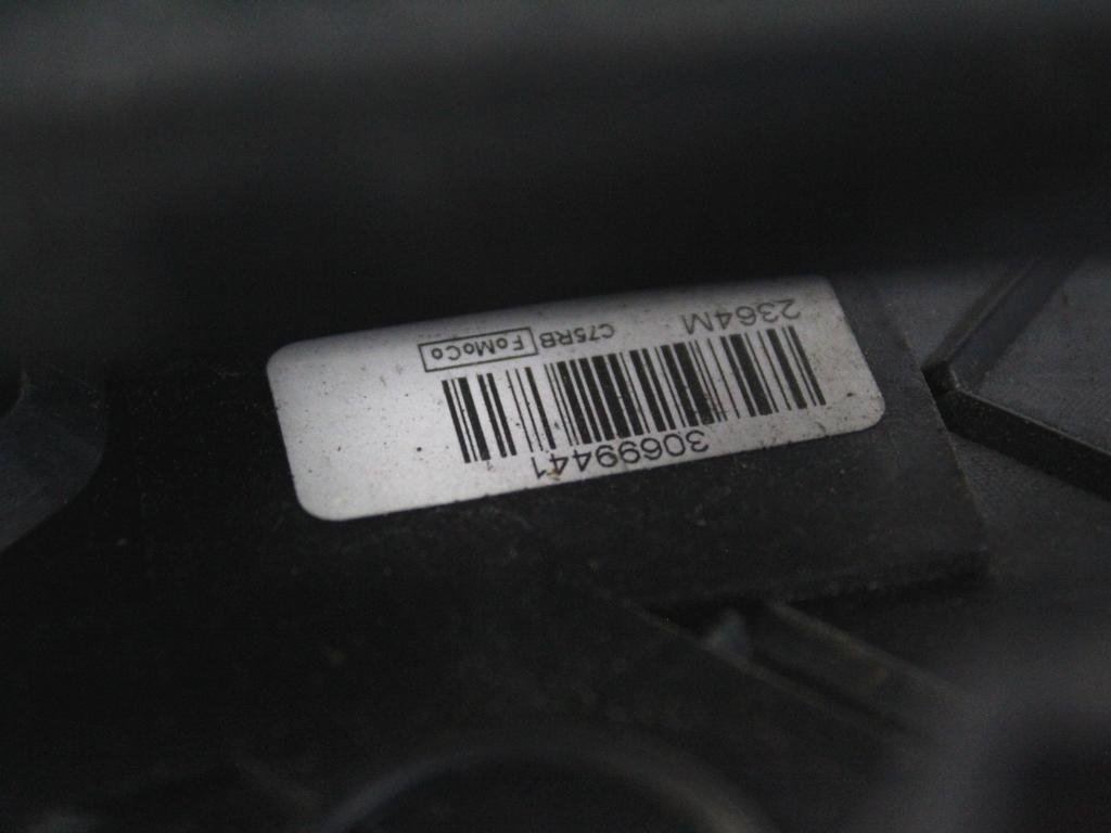 CENTRALNO ZAKLEPANJE PREDNIH LEVIH VRAT OEM N. 30699441 ORIGINAL REZERVNI DEL VOLVO V50 545 (2004 - 05/2007) DIESEL LETNIK 2004