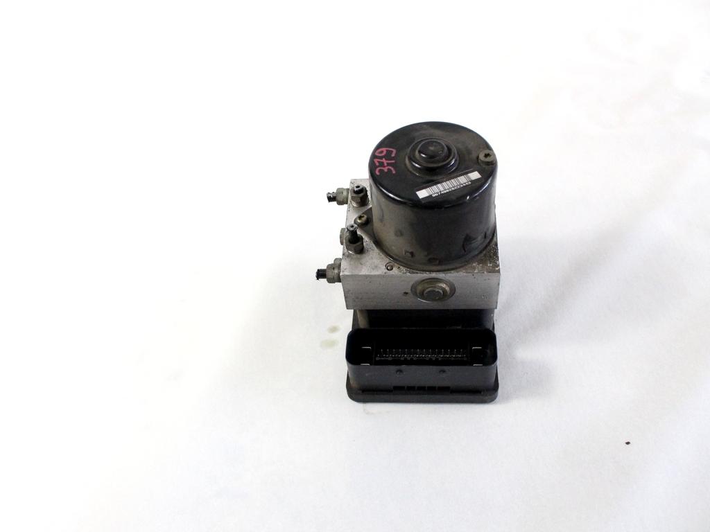 ABS AGREGAT S PUMPO OEM N. 30672503 ORIGINAL REZERVNI DEL VOLVO V50 545 (2004 - 05/2007) DIESEL LETNIK 2004