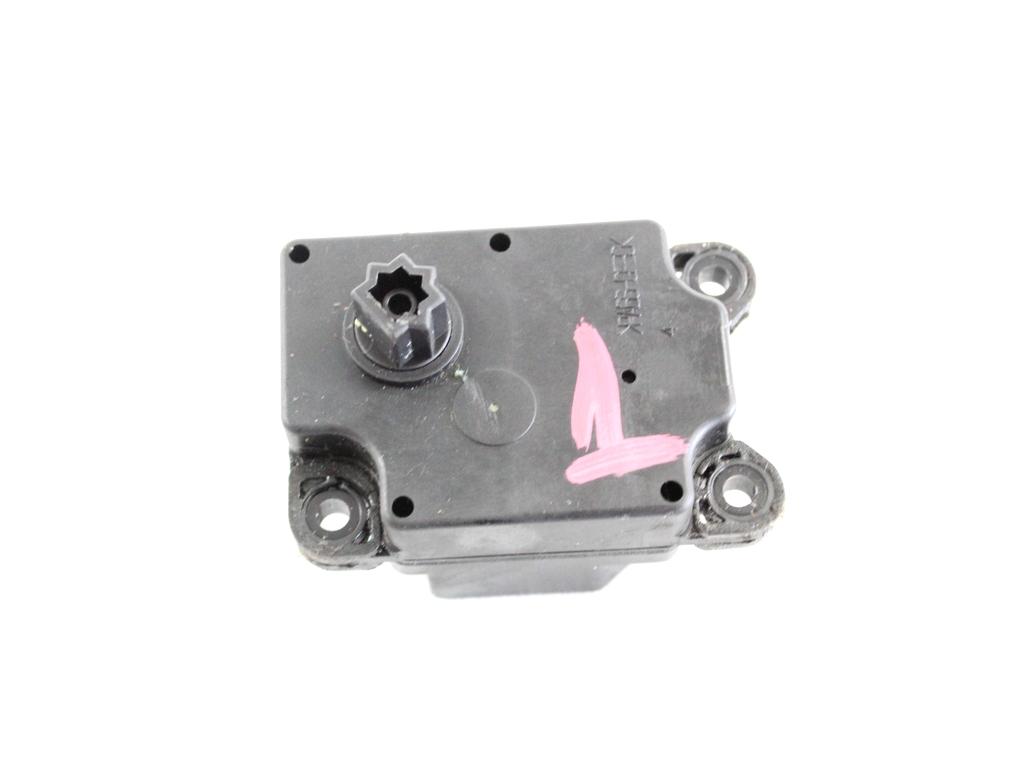 MOTORCEK OGREVANJA OEM N. 4N5H-19E616-AC ORIGINAL REZERVNI DEL VOLVO V50 545 (2004 - 05/2007) DIESEL LETNIK 2004