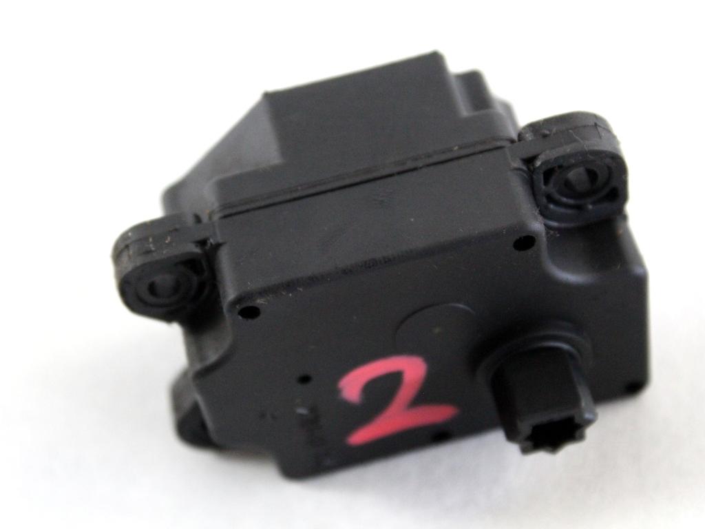 MOTORCEK OGREVANJA OEM N. 4N5H-19E616-AC ORIGINAL REZERVNI DEL VOLVO V50 545 (2004 - 05/2007) DIESEL LETNIK 2004