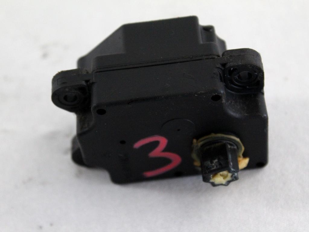 MOTORCEK OGREVANJA OEM N. 4N5H-19E616-AC ORIGINAL REZERVNI DEL VOLVO V50 545 (2004 - 05/2007) DIESEL LETNIK 2004