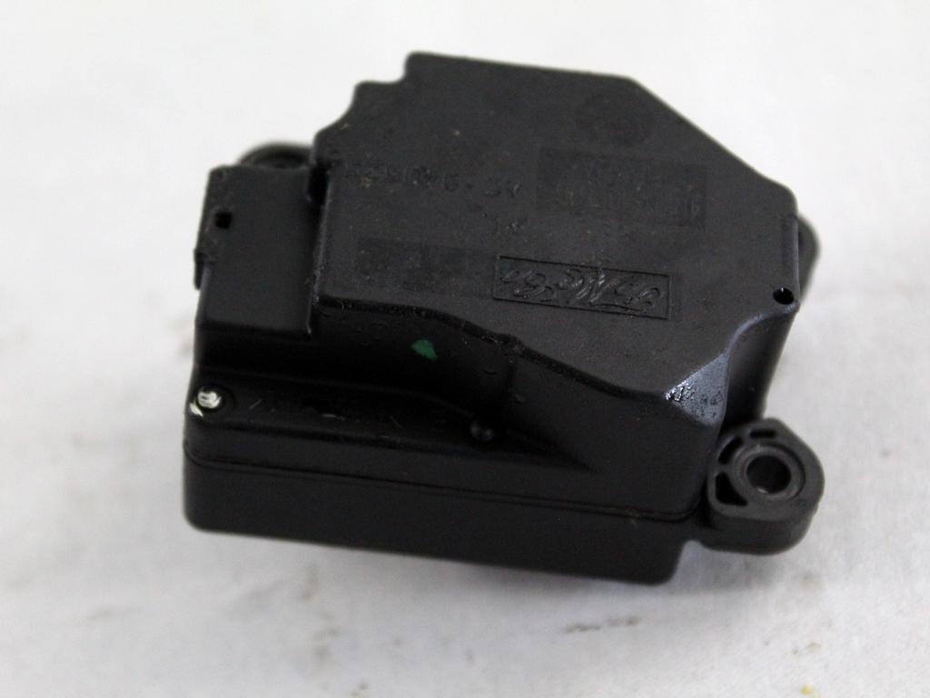 MOTORCEK OGREVANJA OEM N. 4N5H-19E616-AC ORIGINAL REZERVNI DEL VOLVO V50 545 (2004 - 05/2007) DIESEL LETNIK 2004