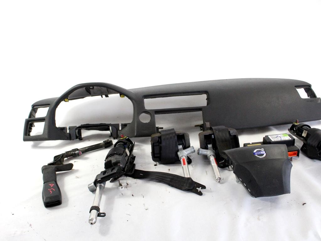 KIT AIRBAG KOMPLET OEM N. 17906 KIT AIRBAG COMPLETO ORIGINAL REZERVNI DEL VOLVO V50 545 (2004 - 05/2007) DIESEL LETNIK 2004