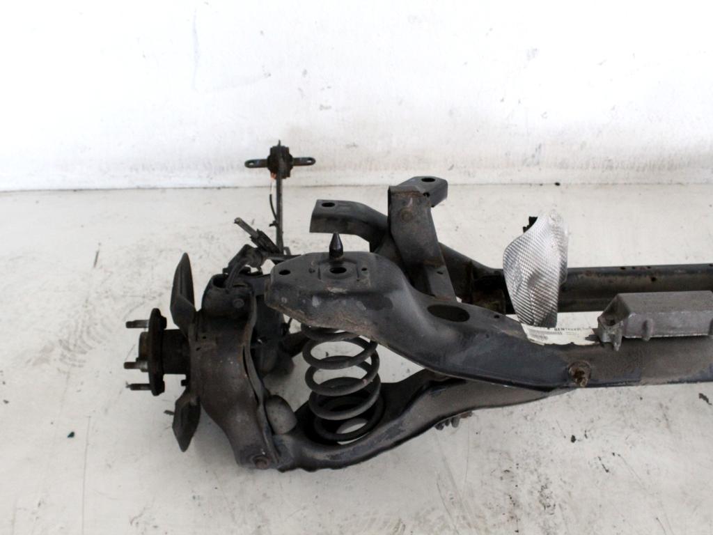 MOST ZADNJE OSI OEM N. 31212693 ORIGINAL REZERVNI DEL VOLVO V50 545 (2004 - 05/2007) DIESEL LETNIK 2004