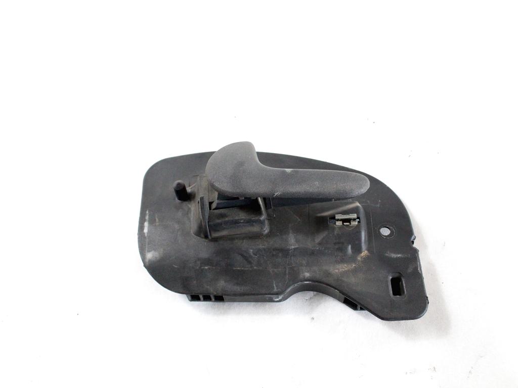 NOTRANJA KLJUKA  OEM N. 13104263 ORIGINAL REZERVNI DEL OPEL COMBO C (2001 - 2011) BENZINA/METANO LETNIK 2009