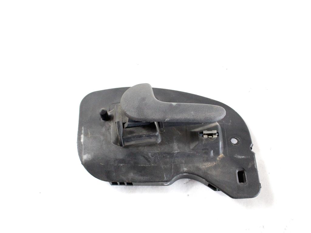 NOTRANJA KLJUKA  OEM N. 13104263 ORIGINAL REZERVNI DEL OPEL COMBO C (2001 - 2011) BENZINA/METANO LETNIK 2009