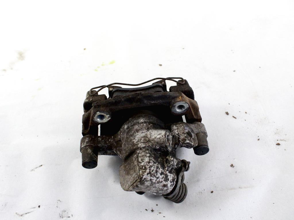 ZADNJE DESNE ZAVORNE CELJUSTI  OEM N. 1365648 ORIGINAL REZERVNI DEL FORD FOCUS DA HCP DP MK2 R BER/SW (2008 - 2011) BENZINA/GPL LETNIK 2011