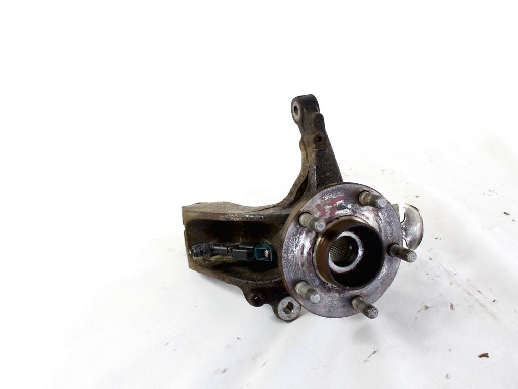 LEVI VRTLJIVI LEZAJ / PESTO KOLESA Z LEZAJEM SPREDAJ OEM N. 3M51-3K171-BH ORIGINAL REZERVNI DEL FORD FOCUS DA HCP DP MK2 R BER/SW (2008 - 2011) BENZINA/GPL LETNIK 2011