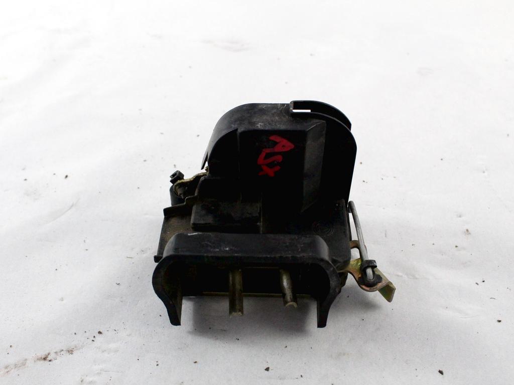 CENTRALNO ZAKLEPANJE PREDNIH LEVIH VRAT OEM N. 46759836 ORIGINAL REZERVNI DEL FIAT PUNTO 176 MK1/MK1 CABRIO (1993 - 08/1999) BENZINA LETNIK 1999