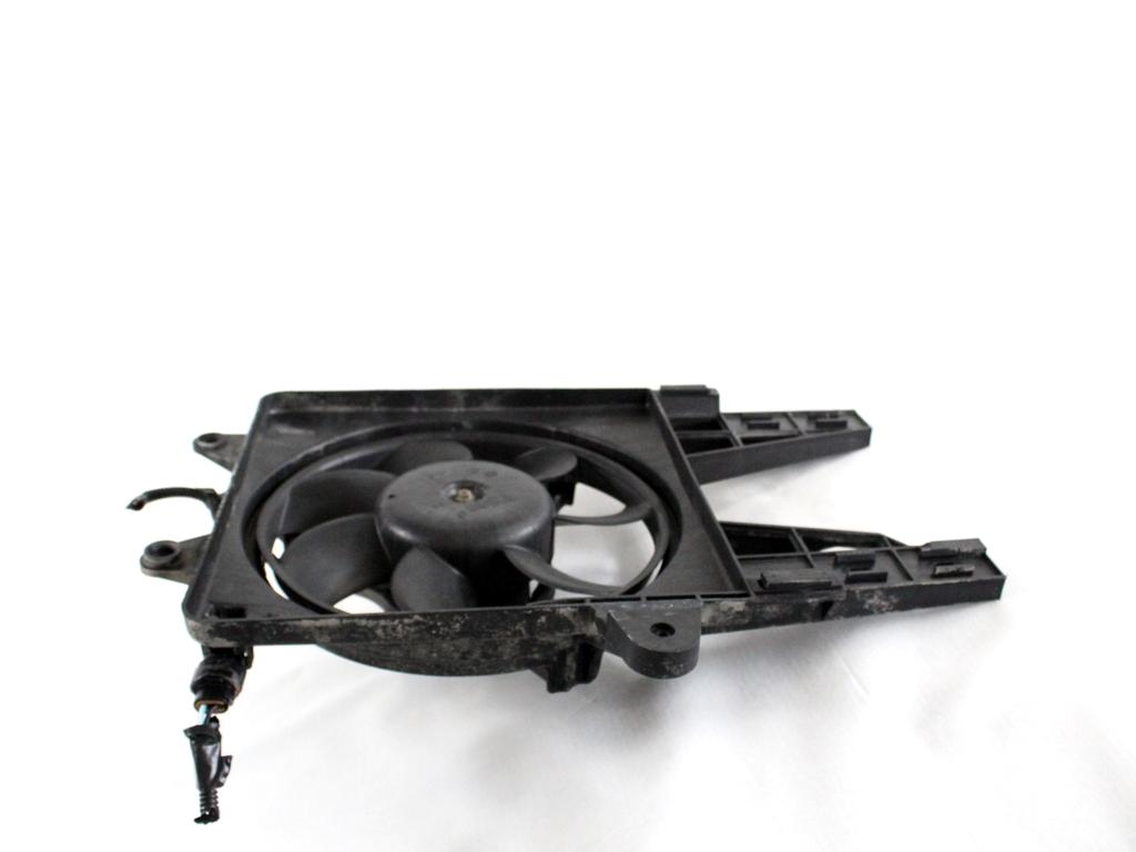 VENTILATOR HLADILNIKA OEM N. 46559315 ORIGINAL REZERVNI DEL FIAT PUNTO 176 MK1/MK1 CABRIO (1993 - 08/1999) BENZINA LETNIK 1999