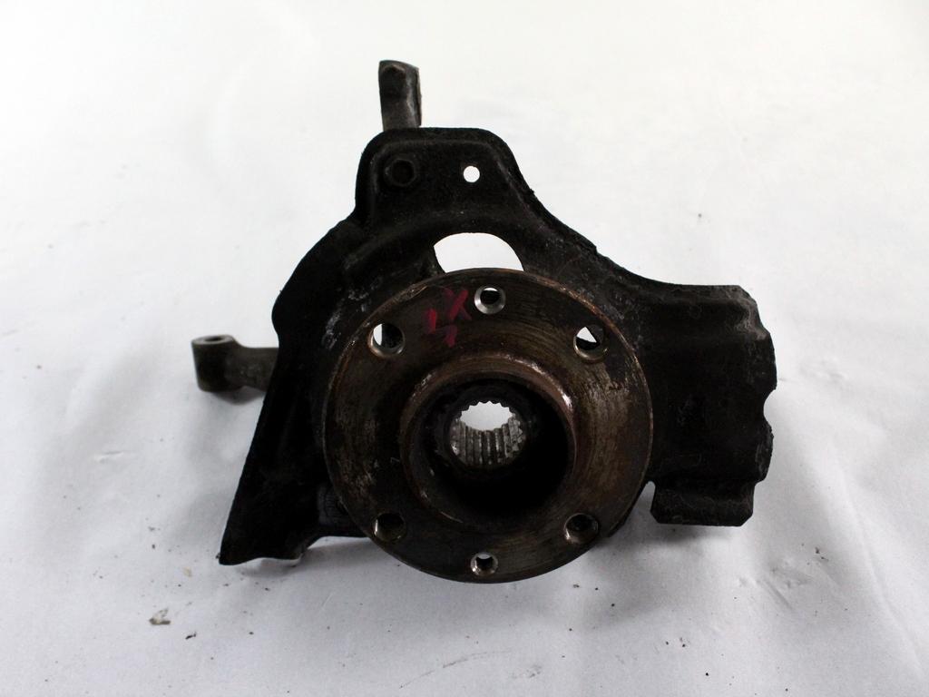 LEVI VRTLJIVI LEZAJ / PESTO KOLESA Z LEZAJEM SPREDAJ OEM N. 7770983 ORIGINAL REZERVNI DEL FIAT PUNTO 176 MK1/MK1 CABRIO (1993 - 08/1999) BENZINA LETNIK 1999