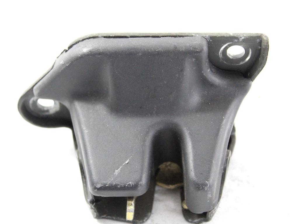 ZAKLEPANJE PRTLJA?NIH VRAT  OEM N. 46556073 ORIGINAL REZERVNI DEL LANCIA Y 840 (1996 - 2000) BENZINA LETNIK 1998