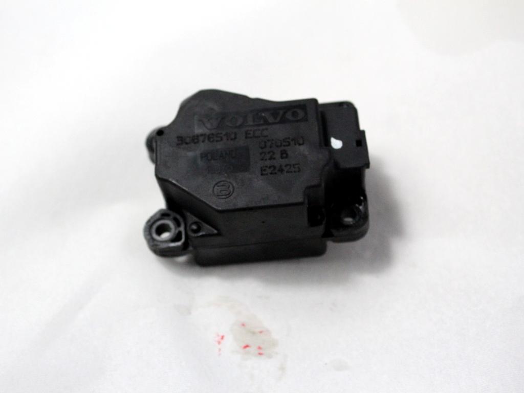 MOTORCEK OGREVANJA OEM N. 30676510 ORIGINAL REZERVNI DEL VOLVO XC90 275 MK1 (2002 - 2014)DIESEL LETNIK 2008