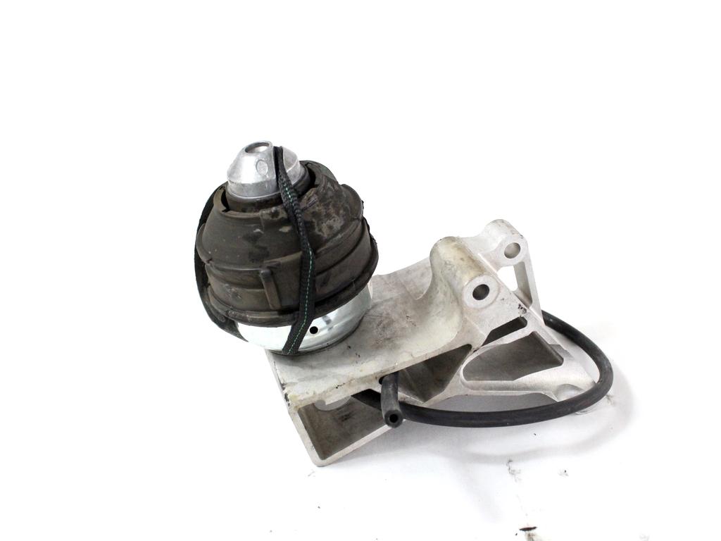 NOSILCI MOTORJA/DRUGO OEM N. 30741576 ORIGINAL REZERVNI DEL VOLVO XC90 275 MK1 (2002 - 2014)DIESEL LETNIK 2008