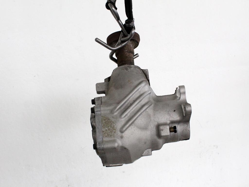 4X4 REDUKTOR OEM N. 30700016 ORIGINAL REZERVNI DEL VOLVO XC90 275 MK1 (2002 - 2014)DIESEL LETNIK 2008