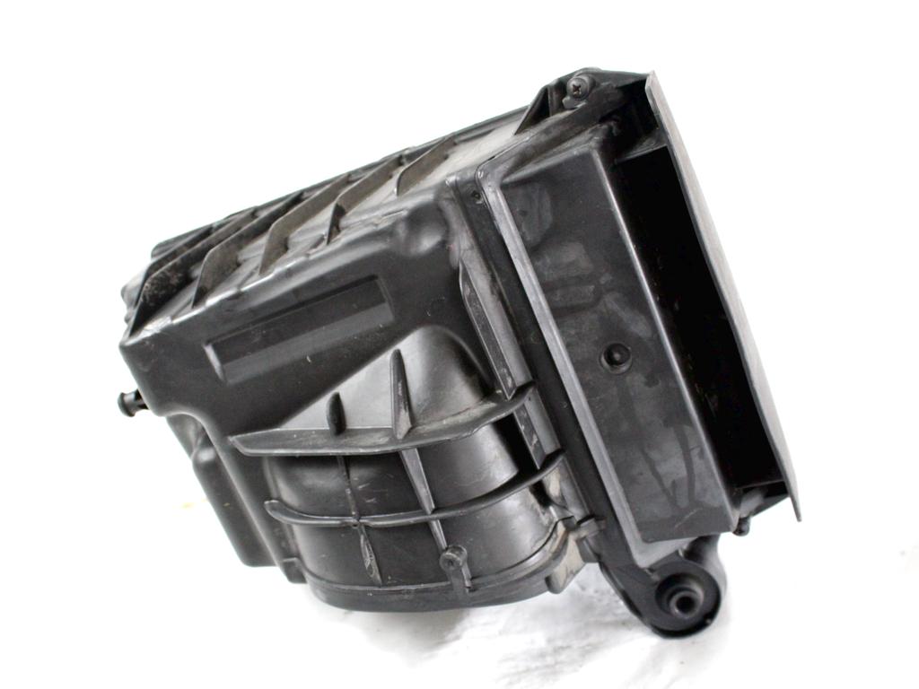 FILTAR ZRAKA OEM N. 8200947663 ORIGINAL REZERVNI DEL RENAULT MEGANE MK3 BZ0/1 B3 DZ0/1 KZ0/1 BER/SPORTOUR/ESTATE (2009 - 2015) DIESEL LETNIK 2014