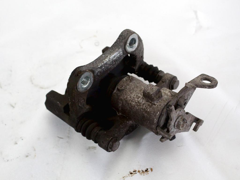 ZADNJE DESNE ZAVORNE CELJUSTI  OEM N. 440018805R ORIGINAL REZERVNI DEL RENAULT MEGANE MK3 BZ0/1 B3 DZ0/1 KZ0/1 BER/SPORTOUR/ESTATE (2009 - 2015) DIESEL LETNIK 2014