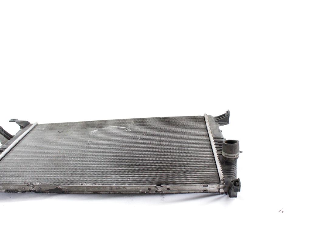 RADIATOR VODE OEM N. 214105378R ORIGINAL REZERVNI DEL RENAULT MEGANE MK3 BZ0/1 B3 DZ0/1 KZ0/1 BER/SPORTOUR/ESTATE (2009 - 2015) DIESEL LETNIK 2014