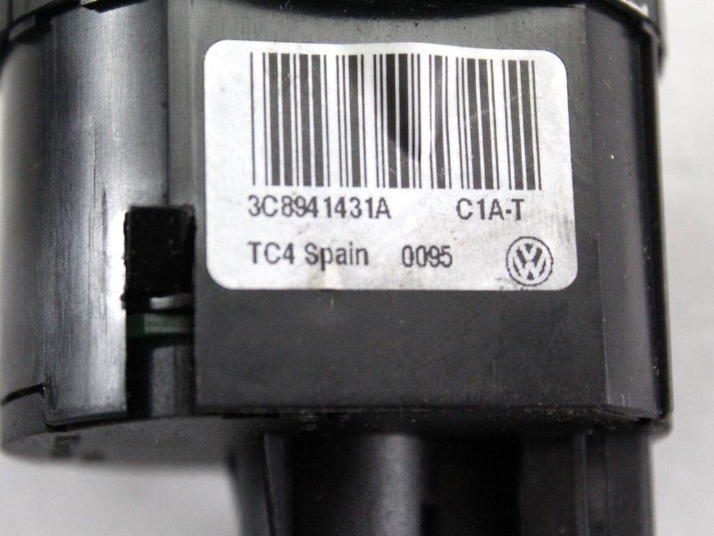 GLAVNO STIKALO LUCI OEM N. 3C8941431A ORIGINAL REZERVNI DEL VOLKSWAGEN TOURAN 1T3 MK1 R2 (2010 - 2015) DIESEL LETNIK 2015