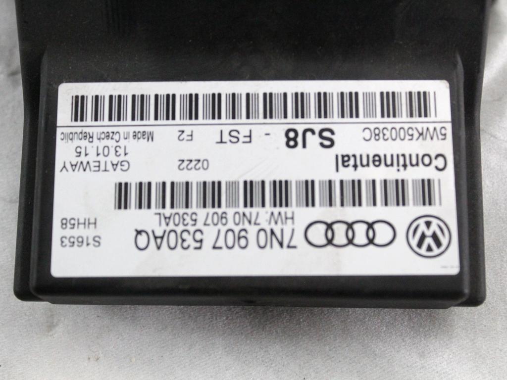 RACUNALNIK VMESNIKA (GATEWAY) OEM N. 7N0907530AQ ORIGINAL REZERVNI DEL VOLKSWAGEN TOURAN 1T3 MK1 R2 (2010 - 2015) DIESEL LETNIK 2015