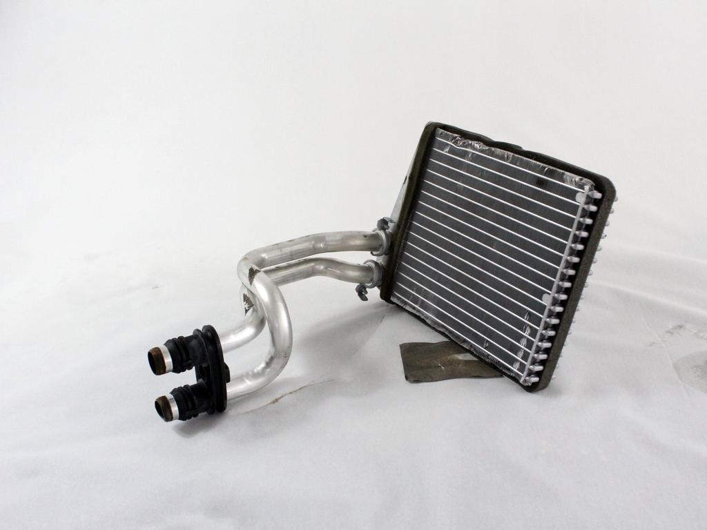 GRELEC RADIATORJA OEM N. 1K0819031E ORIGINAL REZERVNI DEL VOLKSWAGEN TOURAN 1T3 MK1 R2 (2010 - 2015) DIESEL LETNIK 2015