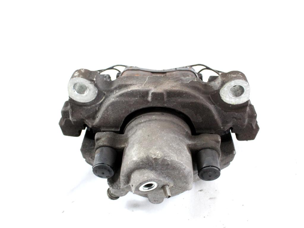 SPREDNJE DESNE ZAVORNE CELJUSTI  OEM N. 1K0615124E ORIGINAL REZERVNI DEL VOLKSWAGEN TOURAN 1T3 MK1 R2 (2010 - 2015) DIESEL LETNIK 2015