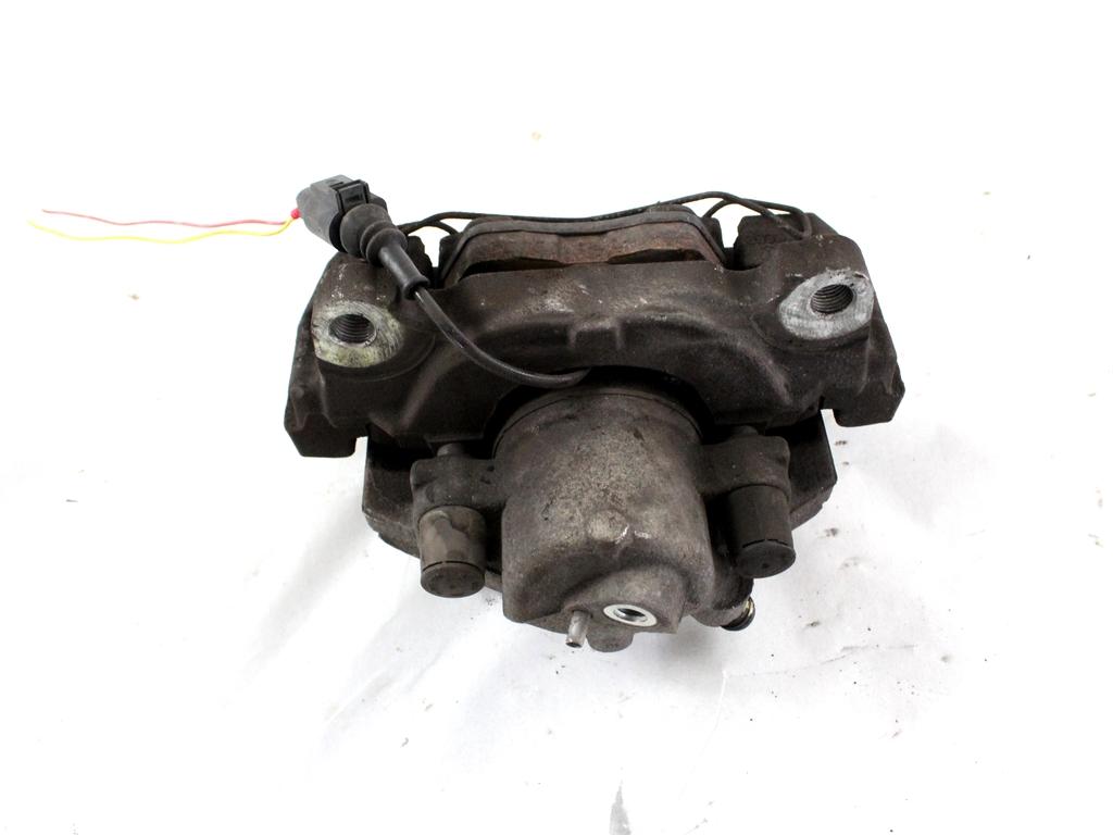 SPREDNJE LEVE ZAVORNE CELJUSTI  OEM N. 1K0615123E ORIGINAL REZERVNI DEL VOLKSWAGEN TOURAN 1T3 MK1 R2 (2010 - 2015) DIESEL LETNIK 2015