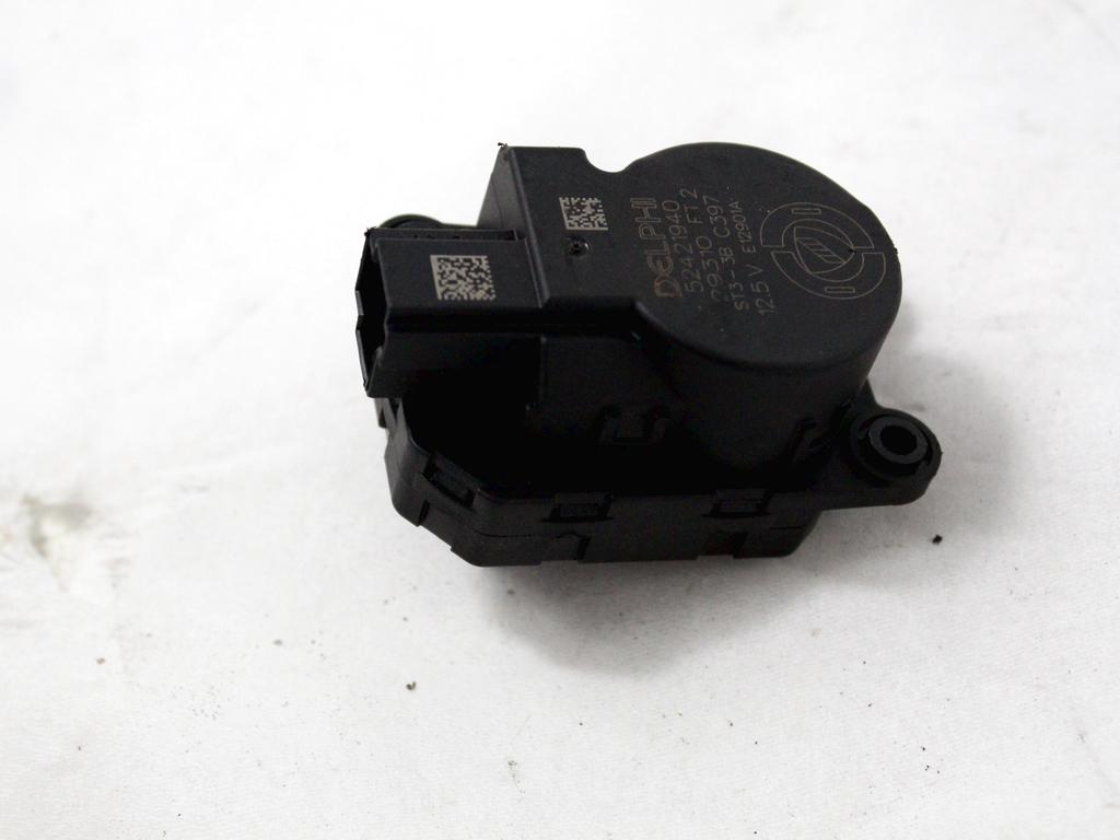 MOTORCEK OGREVANJA OEM N. 52421940 ORIGINAL REZERVNI DEL ALFA ROMEO 159 939 BER/SW (2005 - 2013) DIESEL LETNIK 2010