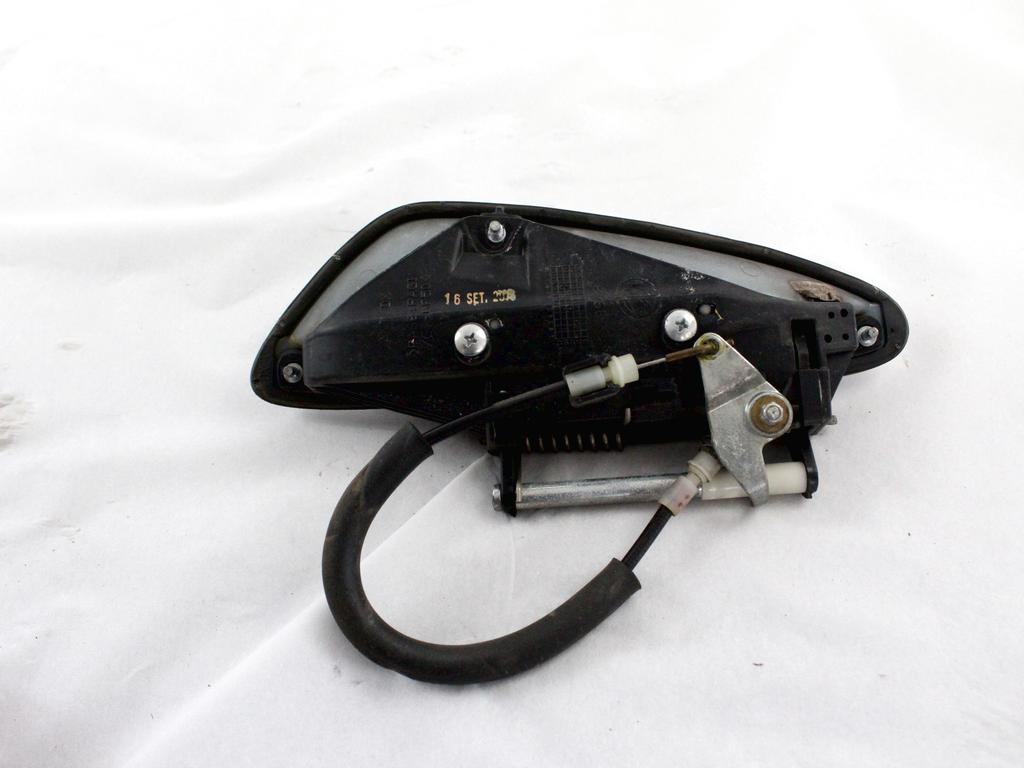 ZUNANJA KLJUKA SPREDNJA DESNA VRATA OEM N. 156079266 ORIGINAL REZERVNI DEL ALFA ROMEO 159 939 BER/SW (2005 - 2013) DIESEL LETNIK 2010