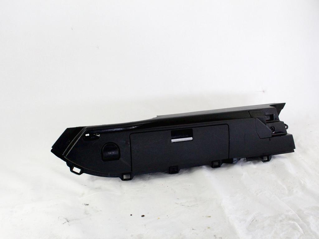 PREDAL ZA DOKUMENTE OEM N. 156039738 ORIGINAL REZERVNI DEL ALFA ROMEO 159 939 BER/SW (2005 - 2013) DIESEL LETNIK 2010