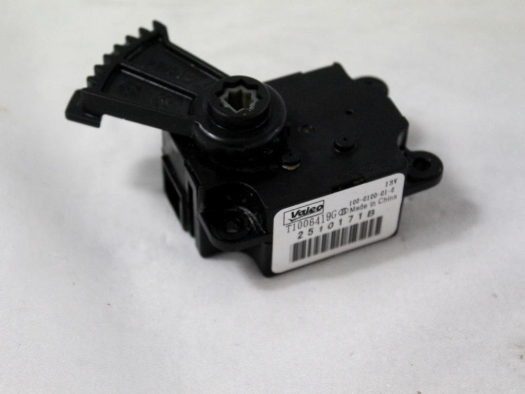 MOTORCEK OGREVANJA OEM N. T1006419G ORIGINAL REZERVNI DEL PEUGEOT 2008 U (2013 - 2019) BENZINA LETNIK 2018