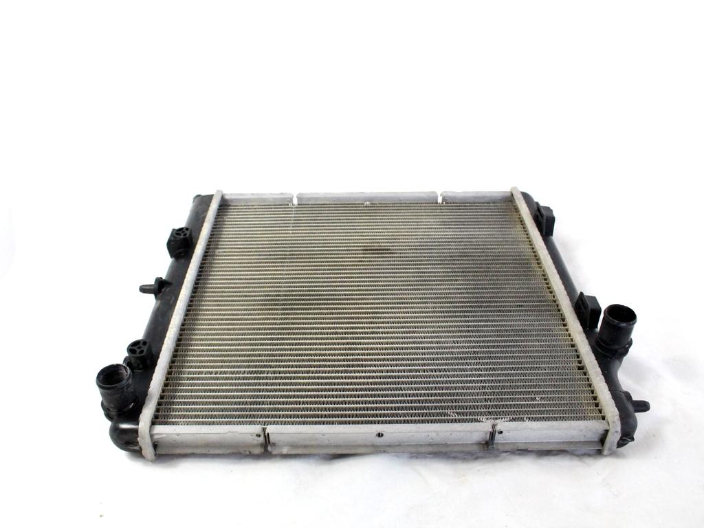 RADIATOR VODE OEM N. 9684522780 ORIGINAL REZERVNI DEL PEUGEOT 2008 U (2013 - 2019) BENZINA LETNIK 2018