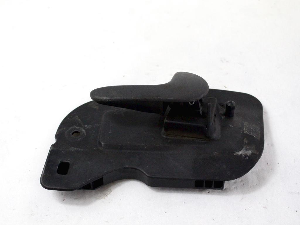 NOTRANJA KLJUKA  OEM N. 24423524 ORIGINAL REZERVNI DEL OPEL CORSA C X01 (10/2000 - 2004) BENZINA LETNIK 2001