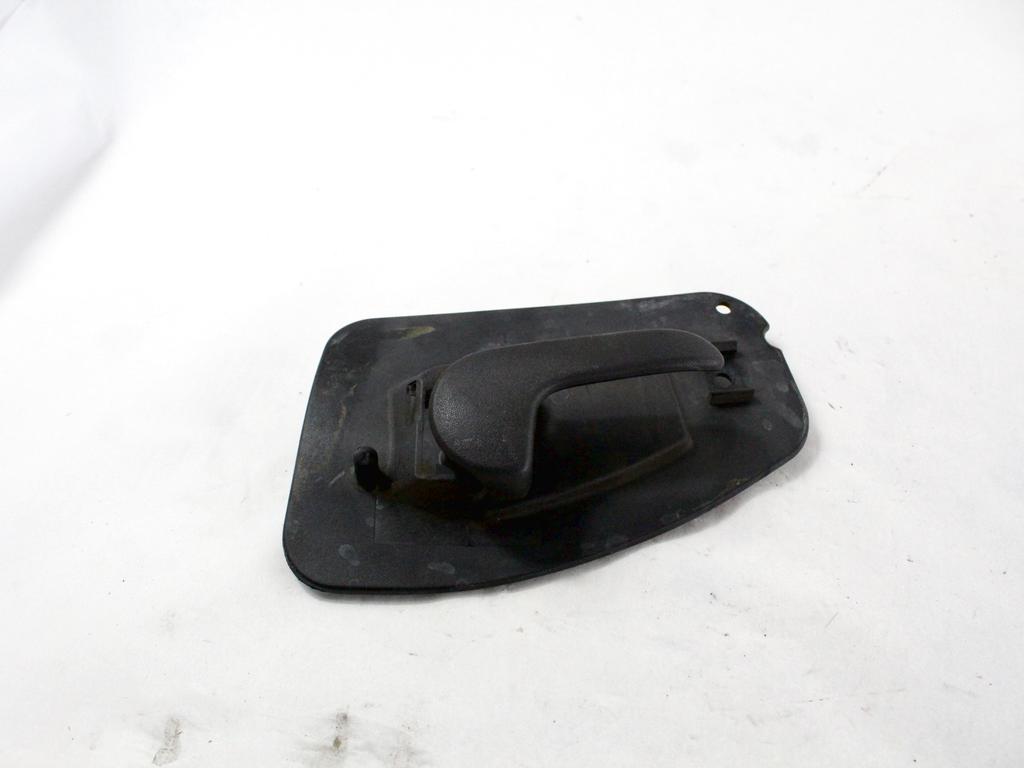 NOTRANJA KLJUKA  OEM N. 24423526 ORIGINAL REZERVNI DEL OPEL CORSA C X01 (10/2000 - 2004) BENZINA LETNIK 2001