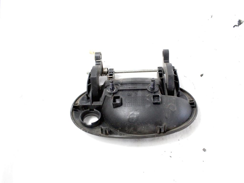 ZUNANJA KLJUKA SPREDNJA LEVA VRATA OEM N. 9201063 ORIGINAL REZERVNI DEL OPEL CORSA C X01 (10/2000 - 2004) BENZINA LETNIK 2001