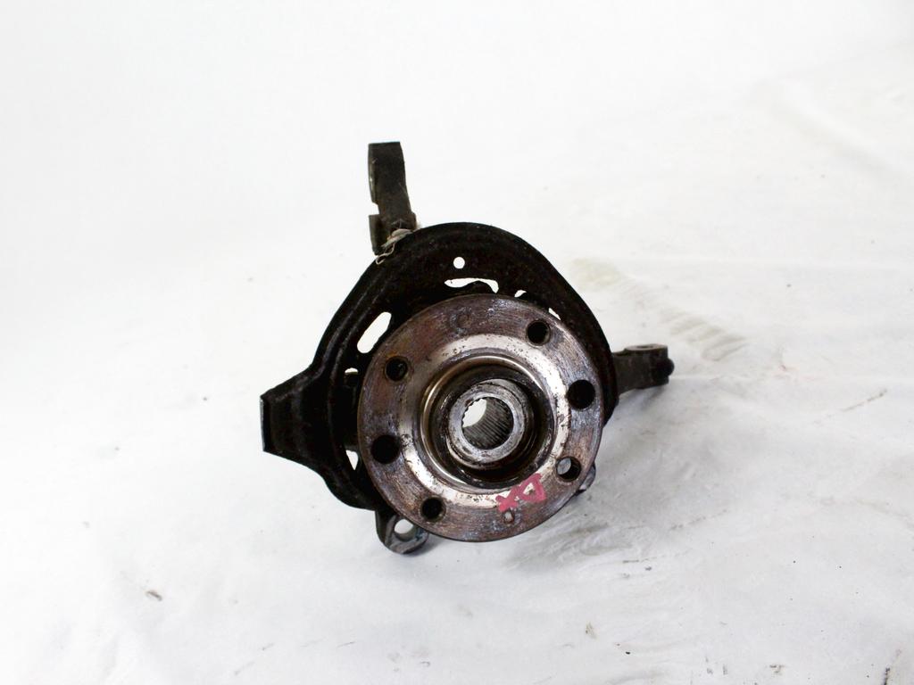 VRTLJIVI LEZAJ DESNO / PESTO KOLESA Z LEZAJEM SPREDAJ OEM N. 9156141 ORIGINAL REZERVNI DEL OPEL CORSA C X01 (10/2000 - 2004) BENZINA LETNIK 2001