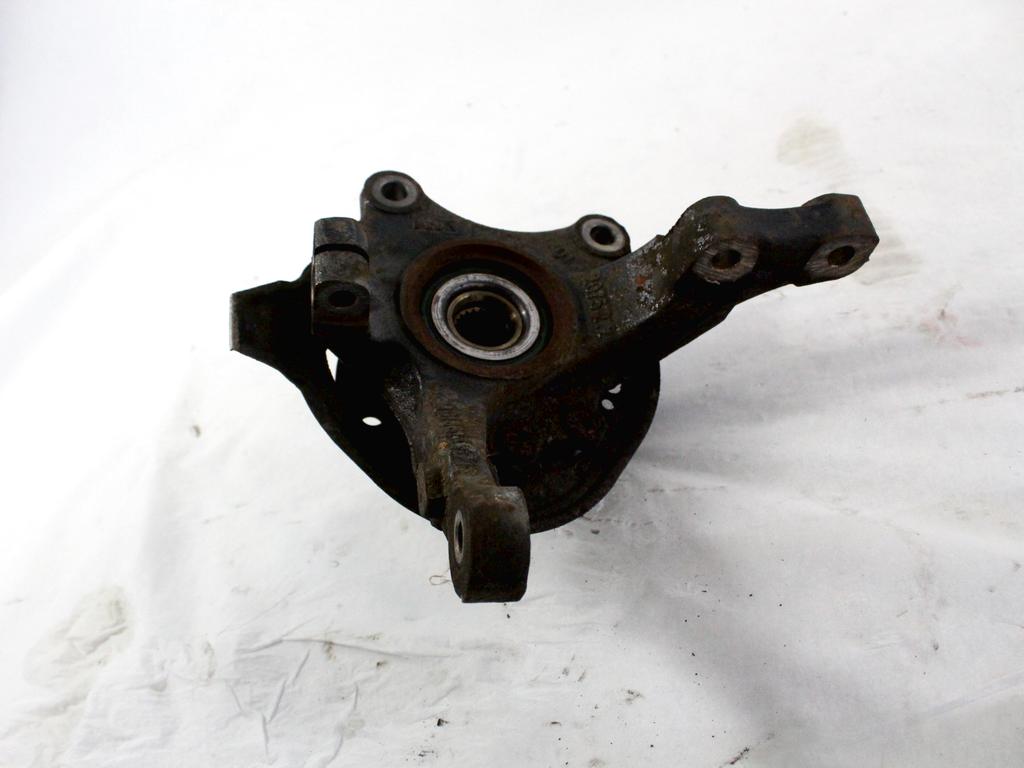 VRTLJIVI LEZAJ DESNO / PESTO KOLESA Z LEZAJEM SPREDAJ OEM N. 9156141 ORIGINAL REZERVNI DEL OPEL CORSA C X01 (10/2000 - 2004) BENZINA LETNIK 2001