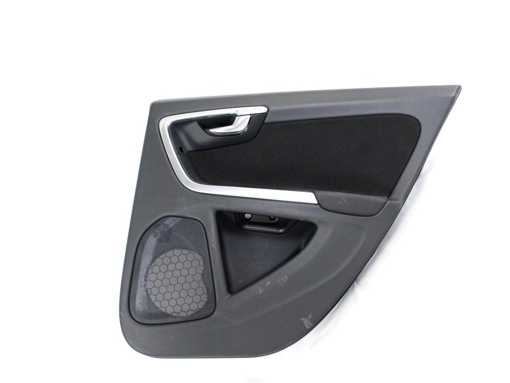 VRATNI PANEL OEM N. PNPDTVLV60MK1SW5P ORIGINAL REZERVNI DEL VOLVO V60 MK1 (2010 - 2018)DIESEL LETNIK 2013