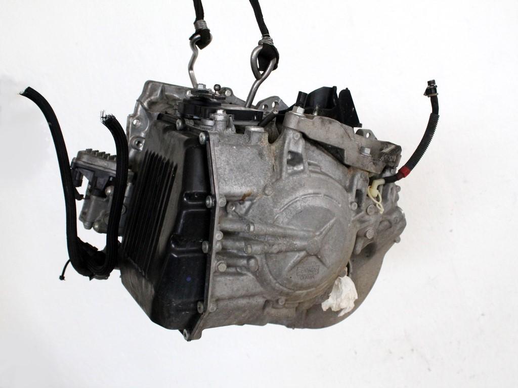 AVTOMATSKI MENJALNIK OEM N. 36051015 ORIGINAL REZERVNI DEL VOLVO V60 MK1 (2010 - 2018)DIESEL LETNIK 2013