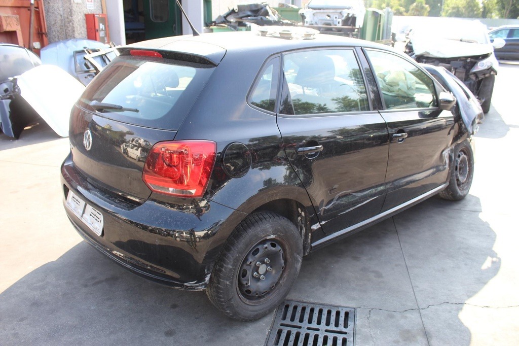 VOLKSWAGEN POLO 1.2 B 44KW 5M 5P (2013) RICAMBI IN MAGAZZINO