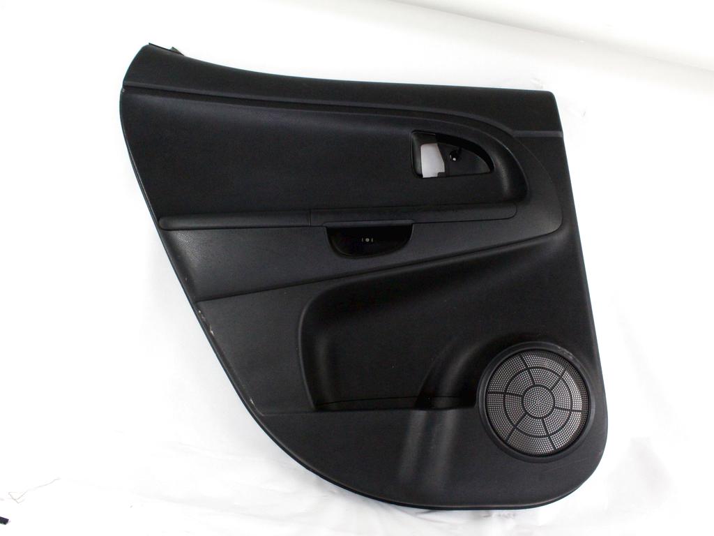 VRATNI PANEL OEM N. PNPSTKIVENGAYNMV5P ORIGINAL REZERVNI DEL KIA VENGA YN (2010 - 2019)DIESEL LETNIK 2016