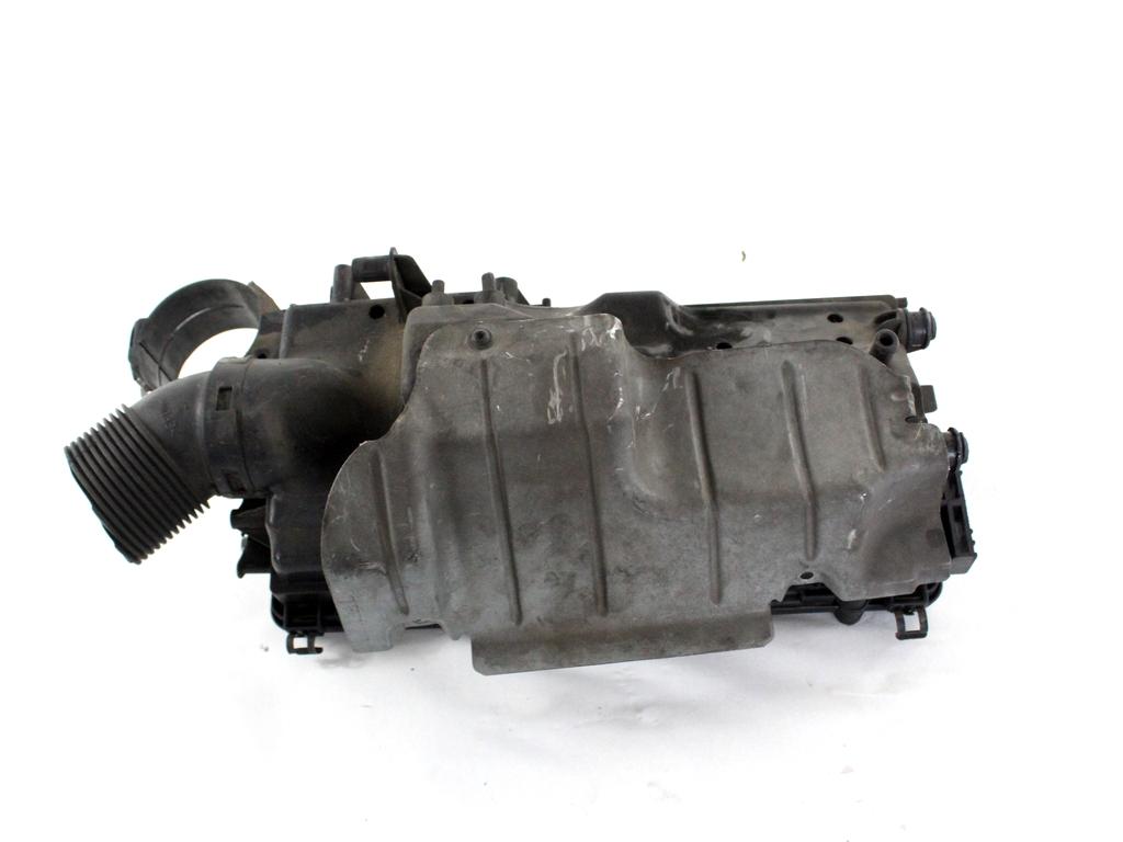 FILTAR ZRAKA OEM N. A6400900701 ORIGINAL REZERVNI DEL MERCEDES CLASSE A W169 5P C169 3P (2004 - 04/2008) DIESEL LETNIK 2006