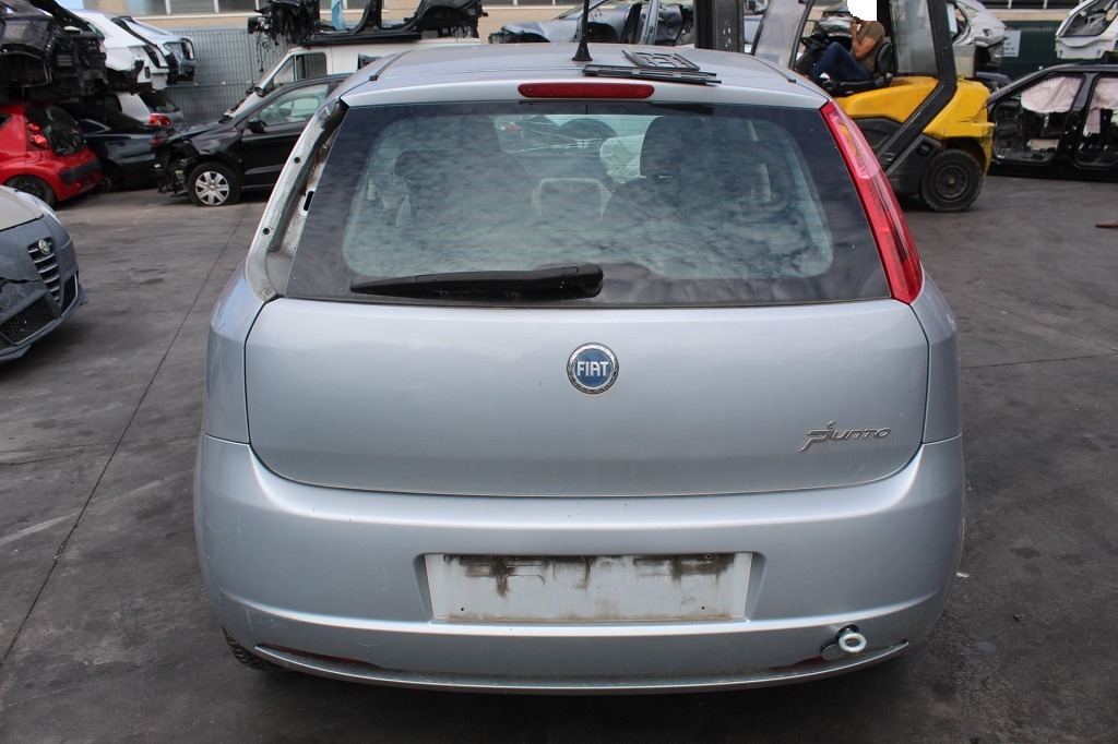 FIAT GRANDE PUNTO 1.2 B 48KW 5M 5P (2006) RICAMBI IN MAGAZZINO