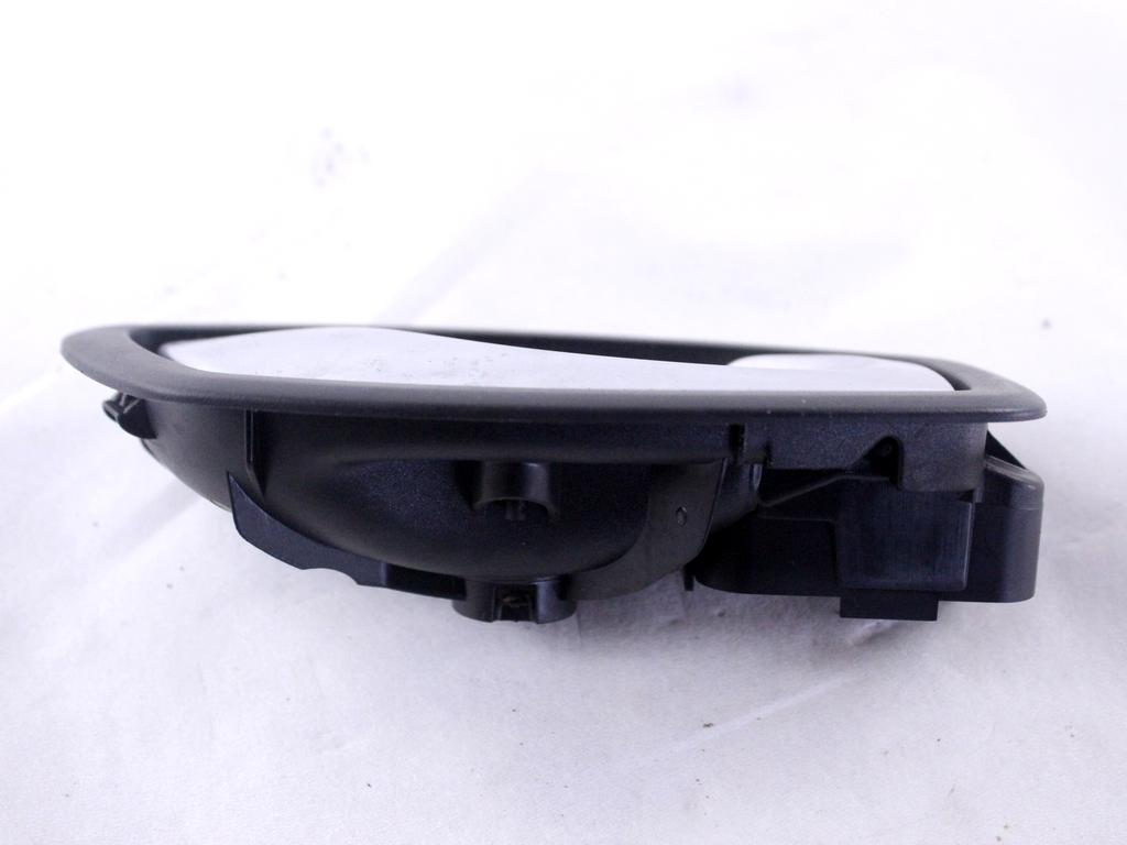 NOTRANJA KLJUKA  OEM N. 806700005R ORIGINAL REZERVNI DEL RENAULT LAGUNA BT0/1 KT0/1 MK3 BER/SW (10/2007 - 08/2010) DIESEL LETNIK 2008