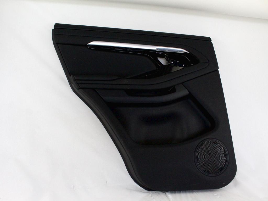 VRATNI PANEL OEM N. PNPSPLRRANGEROVEREVOQUEL551SV5P ORIGINAL REZERVNI DEL LAND ROVER RANGE ROVER EVOQUE L551 (DAL 2019)IBRIDO (ELETTRICO-DIESEL)   LETNIK 2021